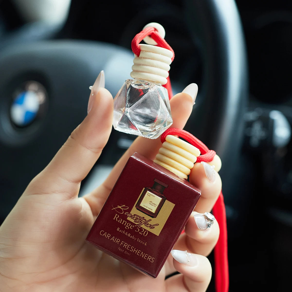 Perfume para coche, una fragancia para el interior del coche, un ambientador de larga duración para el coche, que mantiene un ambiente encantador y fresco.